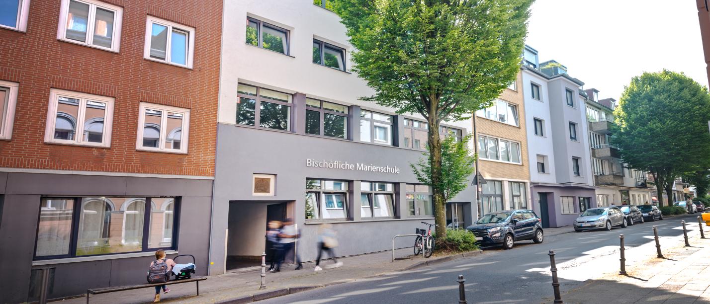 Bischöfliche Marienschule Außenansicht