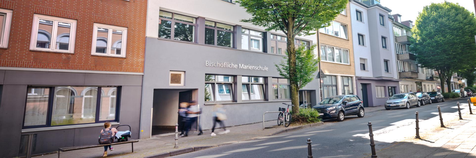 Bischöfliche Marienschule Außenansicht